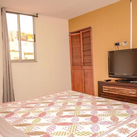 Calle 10 Suites Medellín Exterior foto